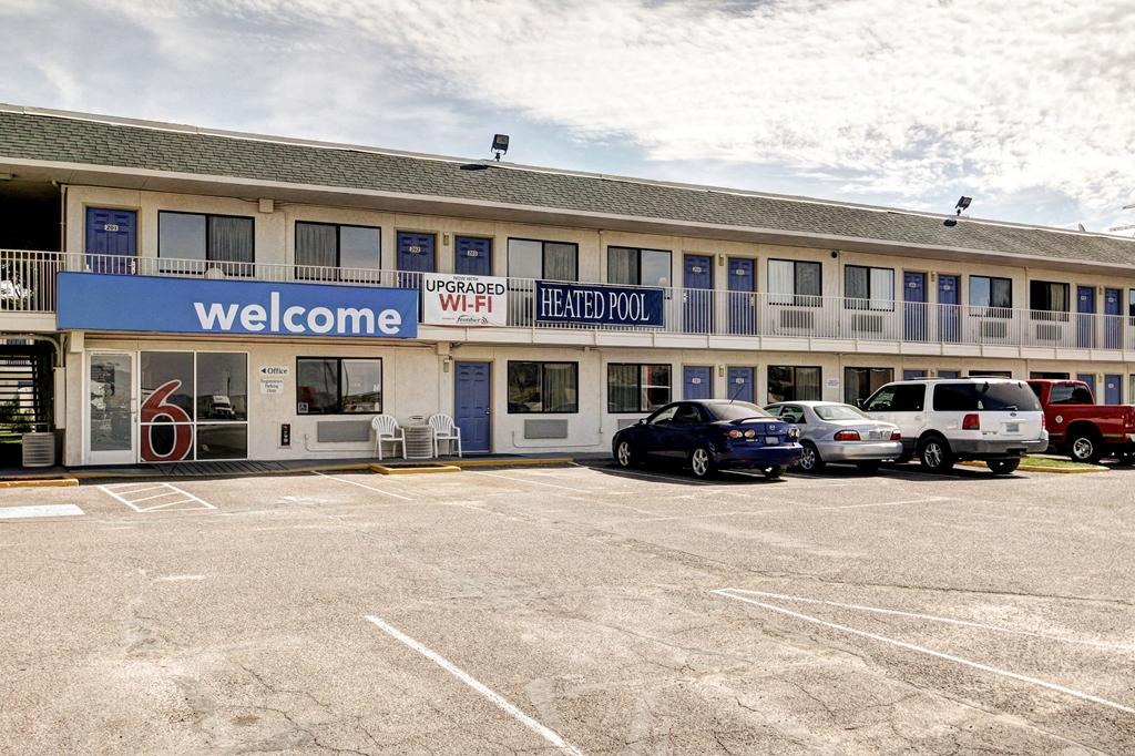 Motel 6 웰즈 외부 사진